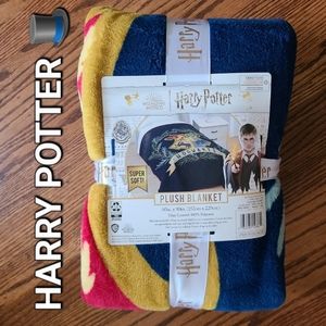 👀50% OFF🎩❤️ 🛏 NWT‼️ Harry Potter 60 x 90 Plush Blanket